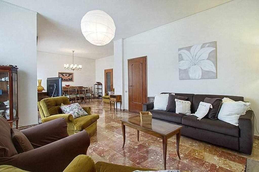 Frati Bigi With Two Bedrooms And Parking Firenze Esterno foto