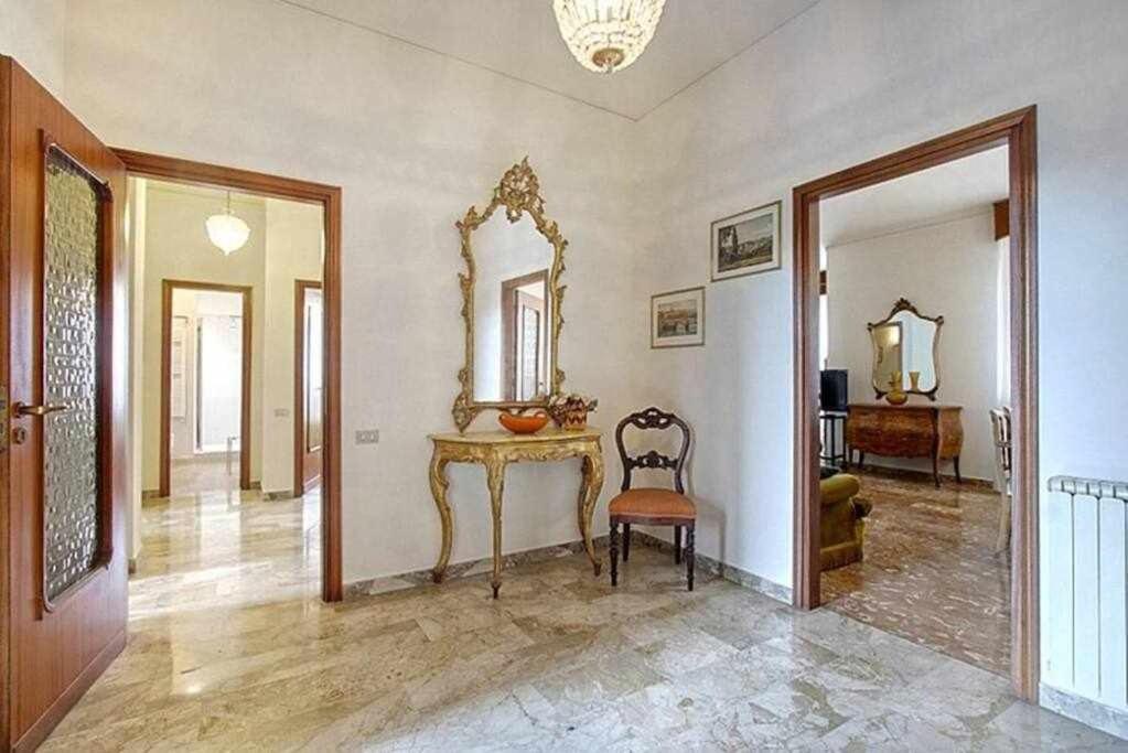 Frati Bigi With Two Bedrooms And Parking Firenze Esterno foto